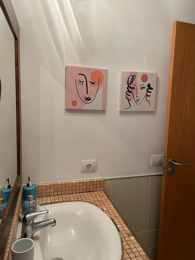 Vivienda Ubuntu Apartment Los Llanos De Aridane Luaran gambar